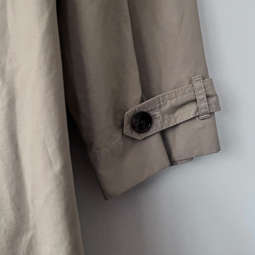 GAP Minimalist Y2K Normcore Classic Beige Trench Coat Women’s Size XL - Picture 11 of 14